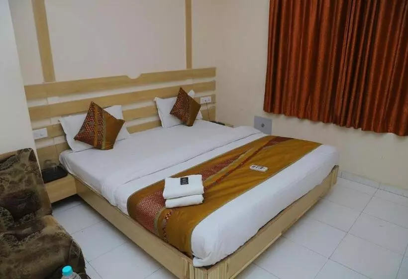 Отель Grand Tower