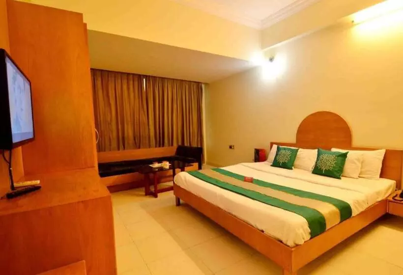 Отель Grand Tower