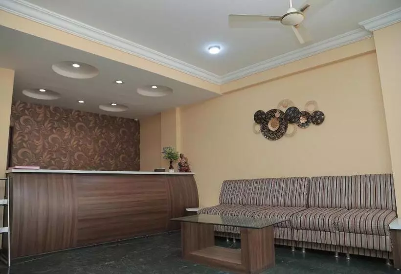 Отель Grand Tower