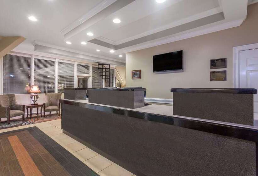 ホテル Travelodge By Wyndham Lakeland