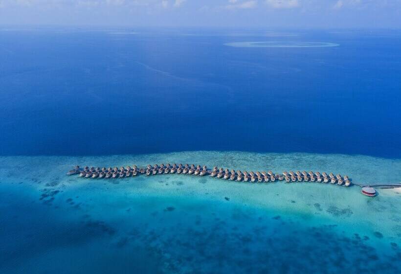 Centara Ras Fushi Resort & Spa Maldives