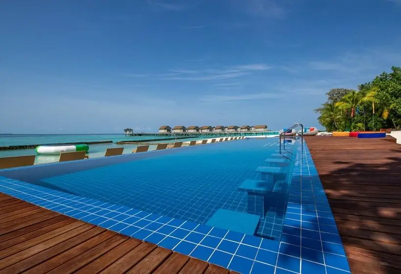 Centara Ras Fushi Resort & Spa Maldives