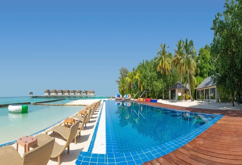 Centara Ras Fushi Resort & Spa Maldives