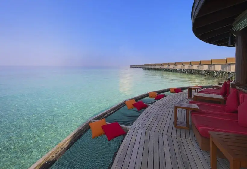 Centara Ras Fushi Resort & Spa Maldives