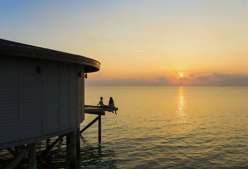 Centara Ras Fushi Resort & Spa Maldives