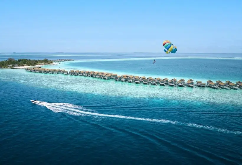 Centara Ras Fushi Resort & Spa Maldives