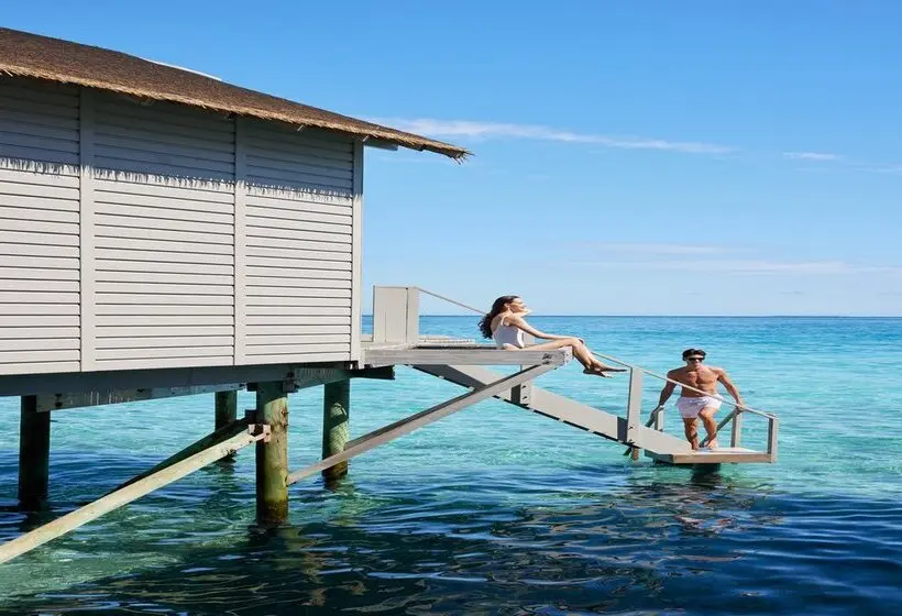 Centara Ras Fushi Resort & Spa Maldives