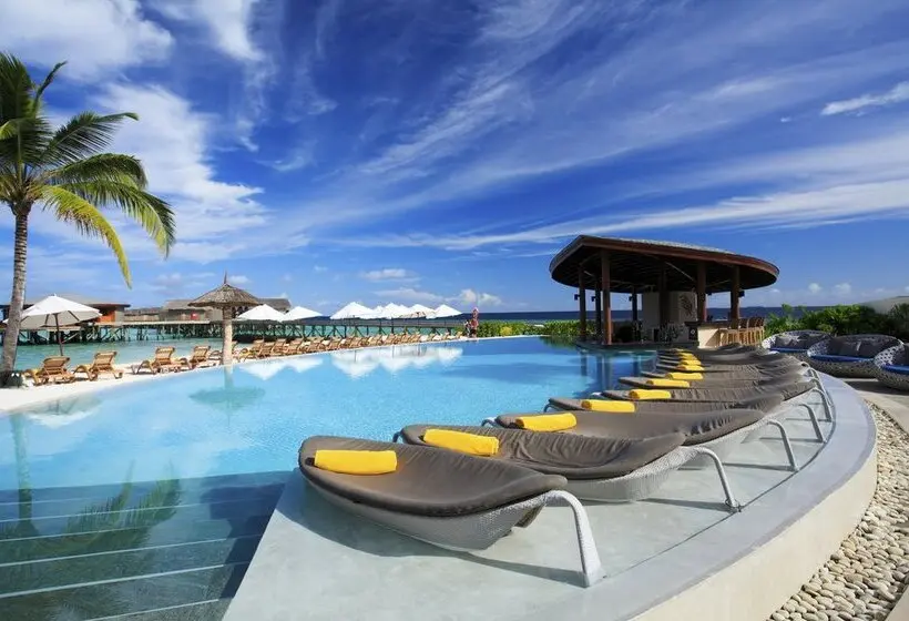 Centara Ras Fushi Resort & Spa Maldives