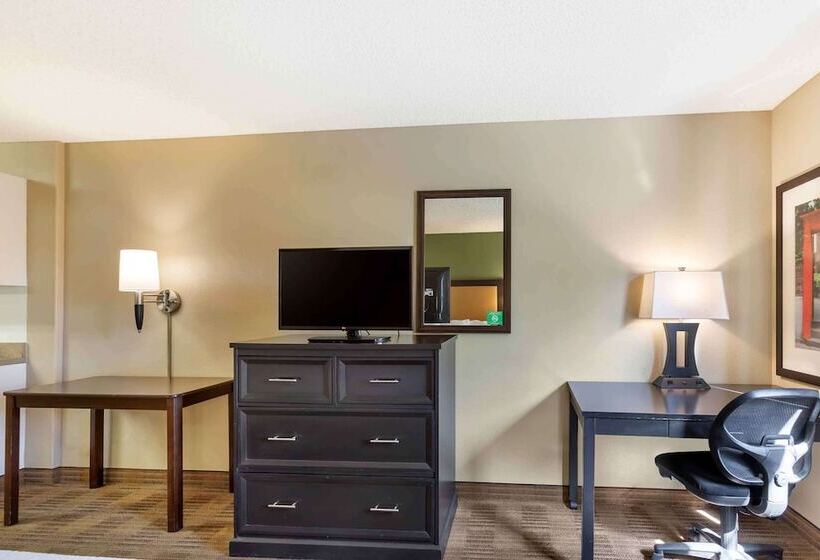 Extended Stay America Suites Boise Airport
