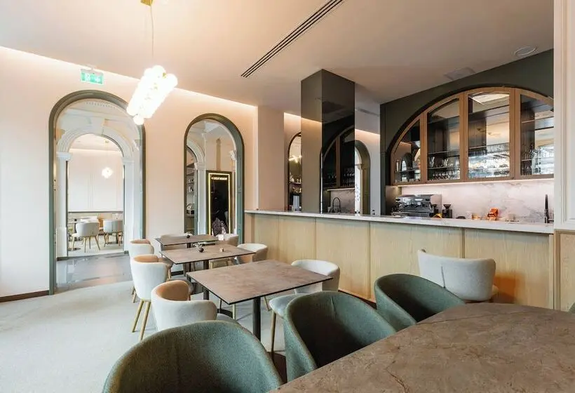 FortyPlusOne Hotel Vienna