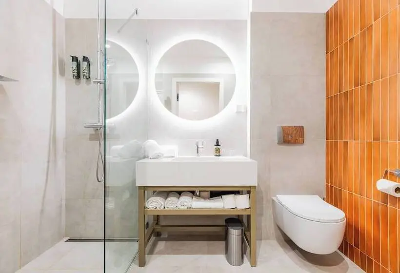 FortyPlusOne Hotel Vienna