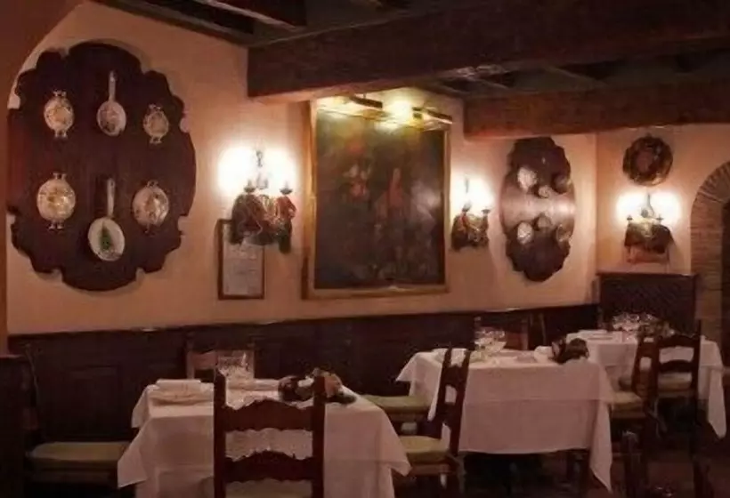 هتل Arnaldo Aquila D’oro