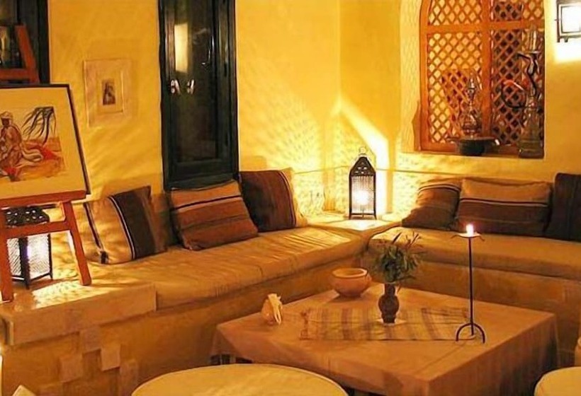 בית מלון כפרי Campement Yadis Ksar Ghilane