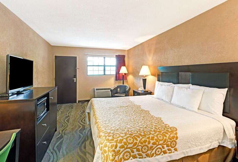 فندق Days Inn By Wyndham Cherokee Near Casino