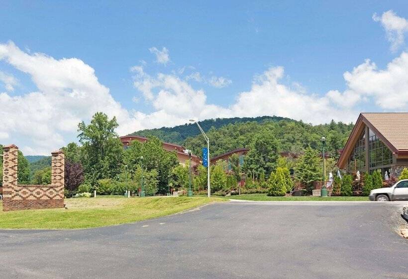 فندق Days Inn By Wyndham Cherokee Near Casino