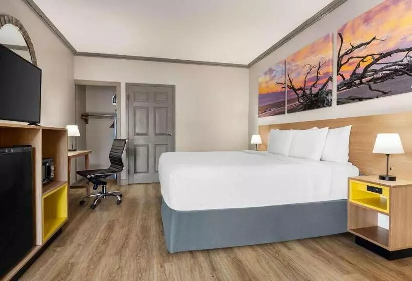 Hotelli Days Inn By Wyndham Kingsland Ga