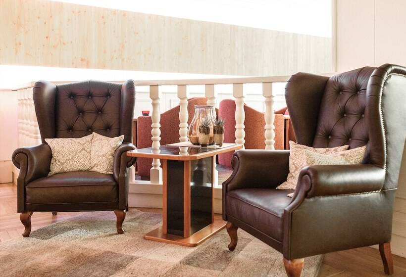 בית מלון כפרי Dips&drops   First Bike & Ski Hub