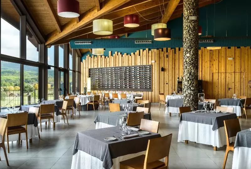 Hotel Spa Aguas De Los Mallos