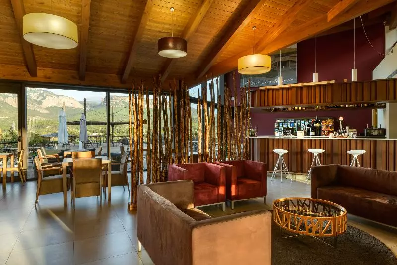 Hotel Spa Aguas De Los Mallos