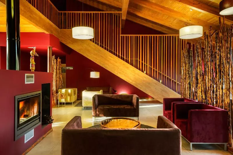 Hotel Spa Aguas De Los Mallos