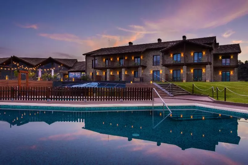 Hotel Spa Aguas De Los Mallos