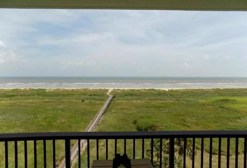 استراحتگاه Islander East Searenity