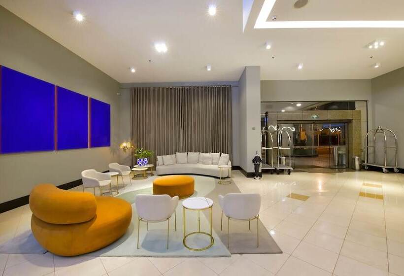 هتل Araucaria Plaza