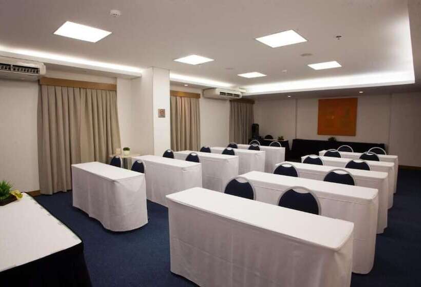 هتل Araucaria Plaza