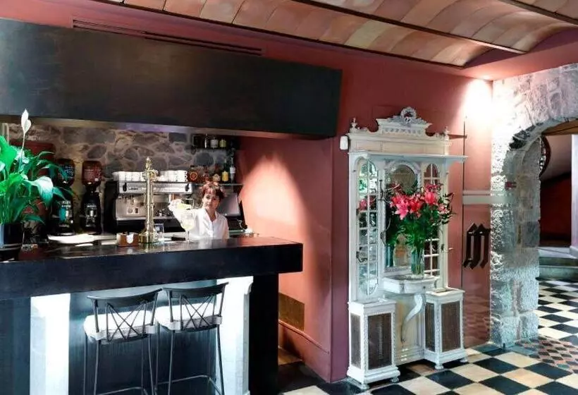 Отель Castillo De Arteaga