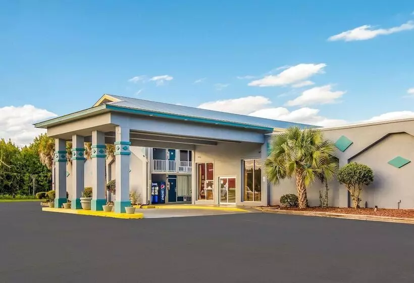 Отель Econo Lodge