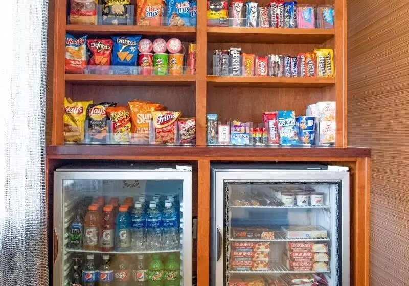 호텔 Fairfield Inn & Suites Cleveland Avon