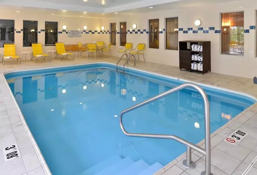 호텔 Fairfield Inn & Suites Cleveland Avon