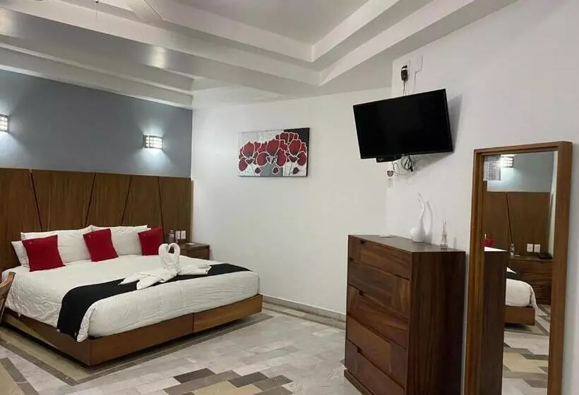 Отель Guadalajara Express Tonala