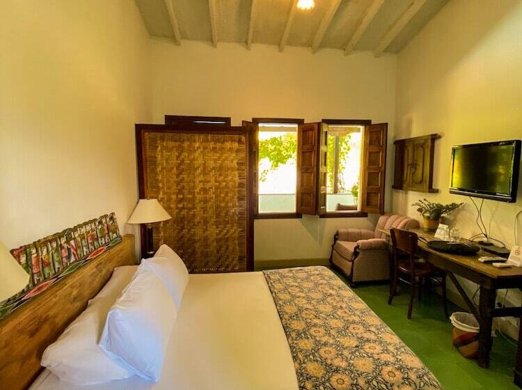 בית מלון כפרי Mariscal Robledo