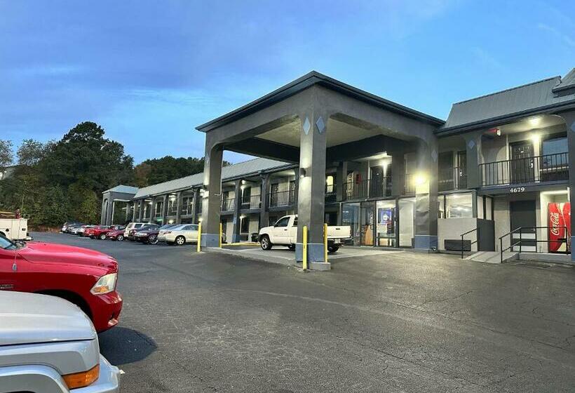 בית מלון כפרי Scottish Inns  Locust Grove