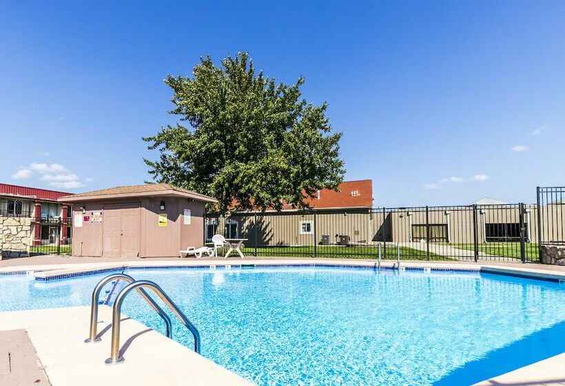 Мотель Countryside Suites Kansas City Independence I 70e Sports Complex