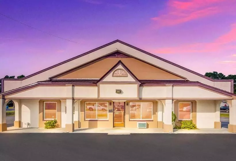 מוטל Red Roof Inn Santee