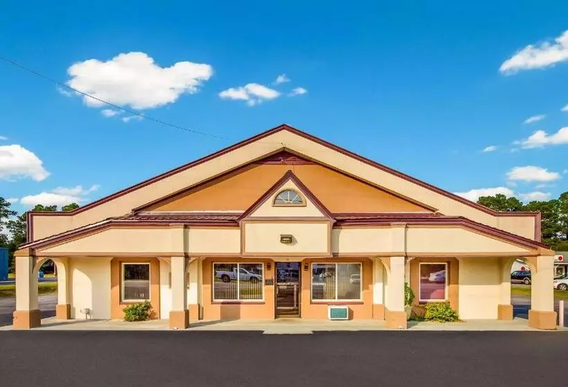 מוטל Red Roof Inn Santee