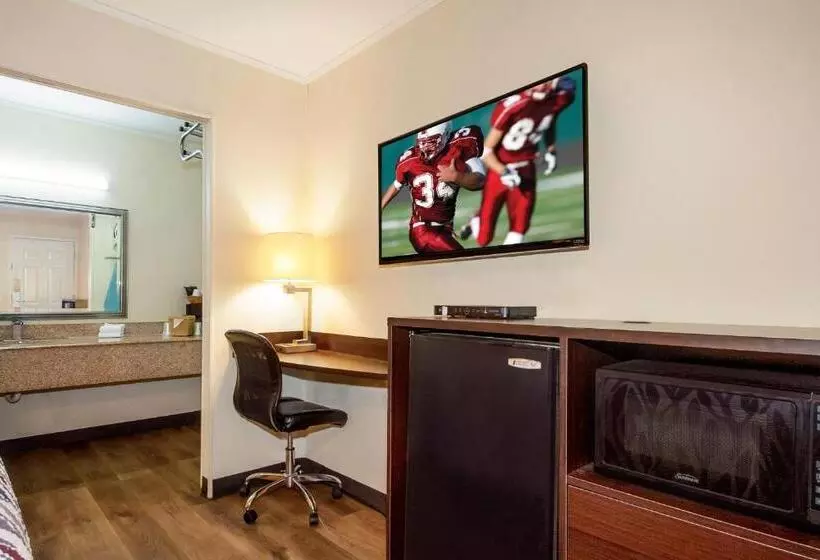 מוטל Red Roof Inn Santee