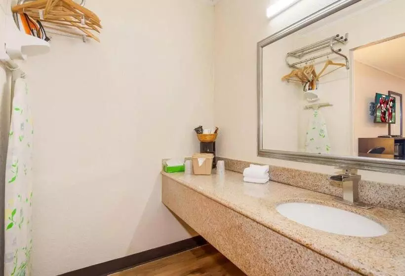 מוטל Red Roof Inn Santee