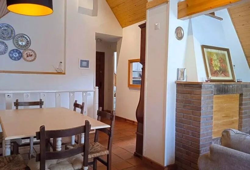 Apartamentos Escarrilla 3000