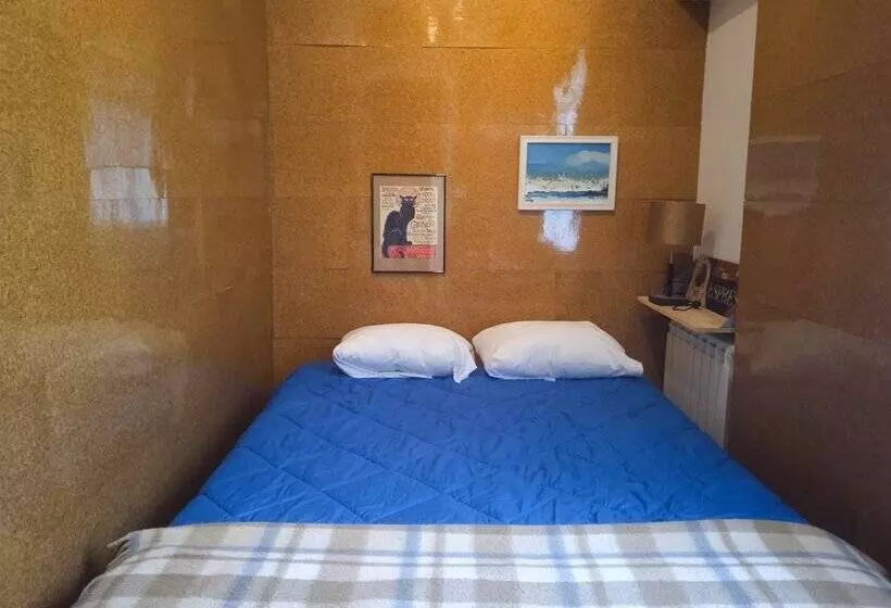 Apartamentos Escarrilla 3000