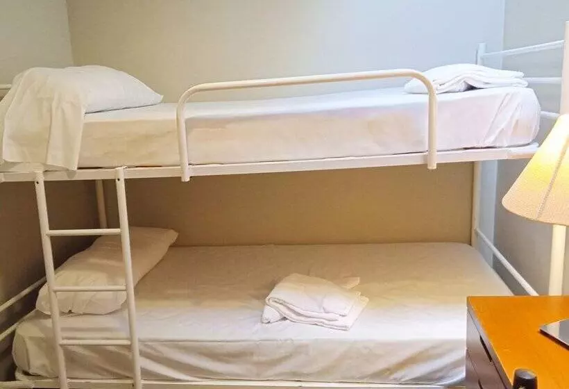 Apartamentos Escarrilla 3000