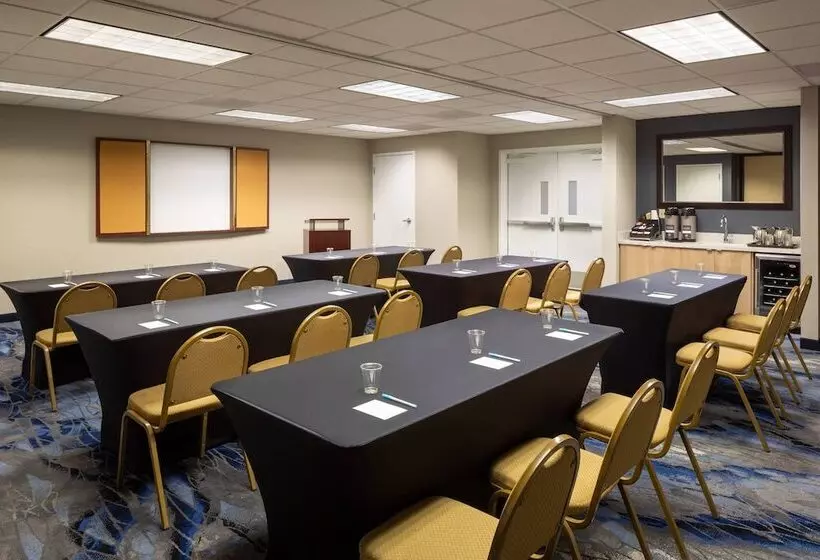 酒店 Fairfield Inn And Suites By Marriott Napa American Canyon