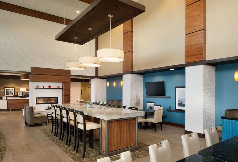 בית מלון כפרי Hampton Inn & Suites Edgewood/aberdeen South