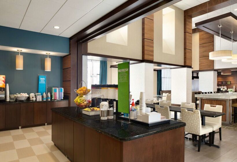 בית מלון כפרי Hampton Inn & Suites Edgewood/aberdeen South