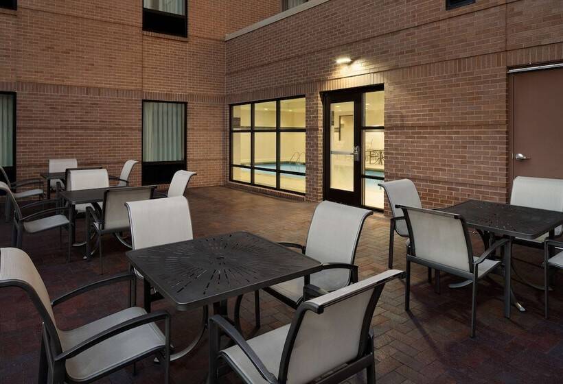 בית מלון כפרי Hampton Inn & Suites Edgewood/aberdeen South