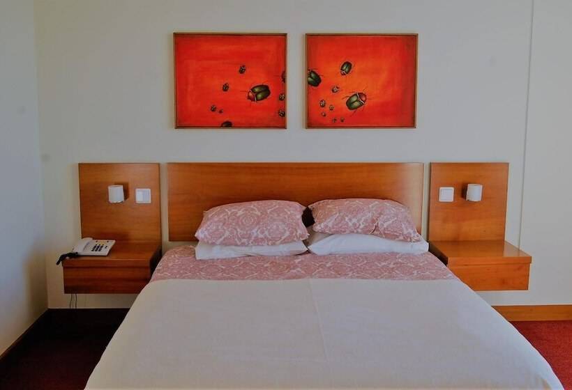 ホテル Quinta Do Louredo