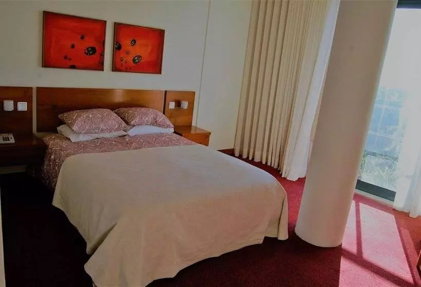 בית מלון כפרי Quinta Do Louredo