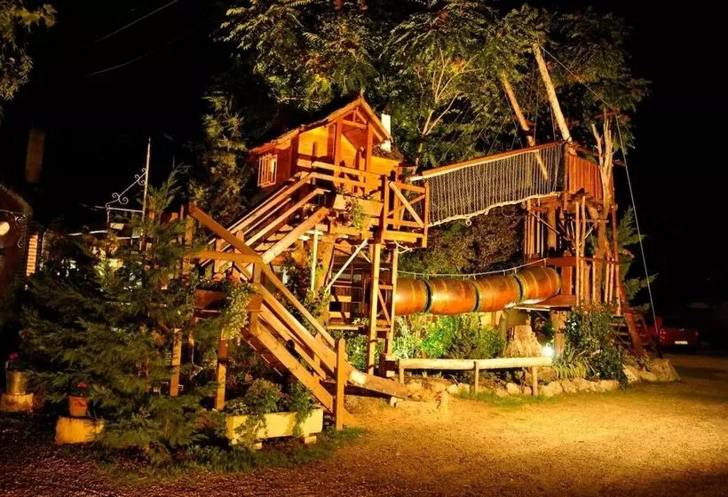 هتل روستایی Hospedium Hacienda Las Cavas